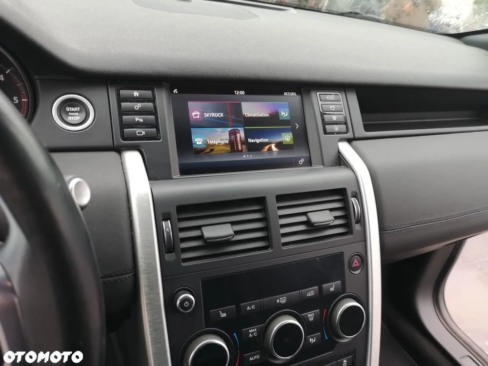 Land Rover Discovery Sport TD4 HSE Luxury - 27