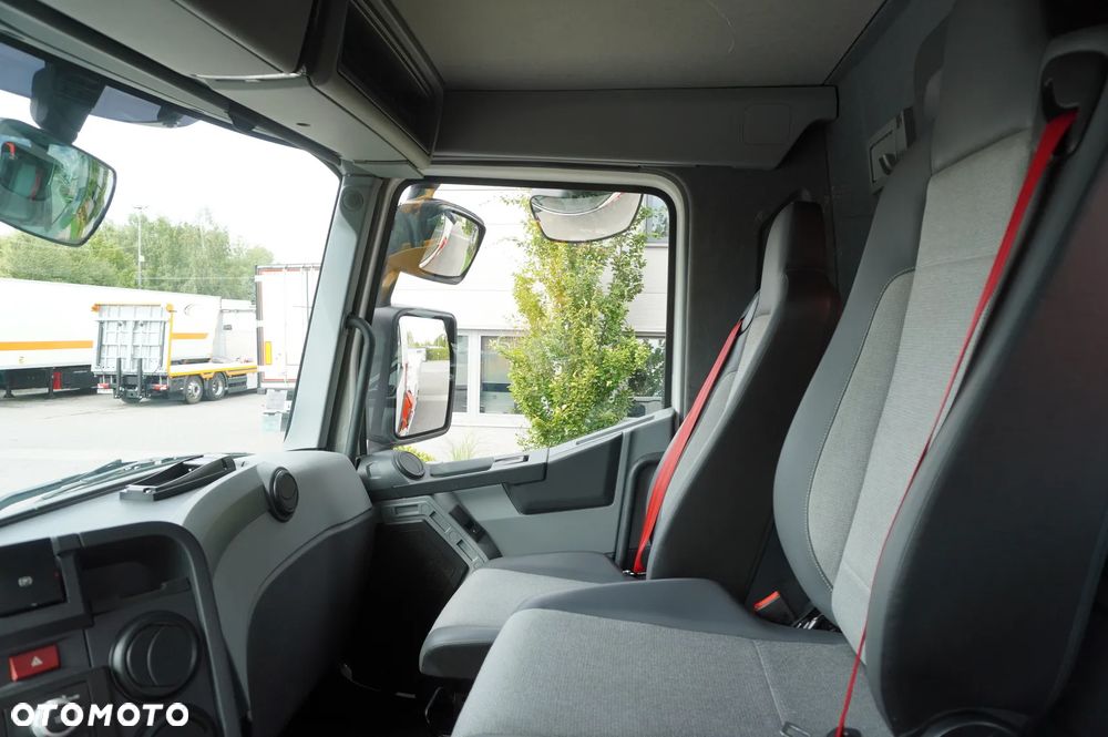 Renault K380 6×4 / HDS 7,85 t / Fassi F175 / 120 tys. km! / wywrotka 2-stronna - 29