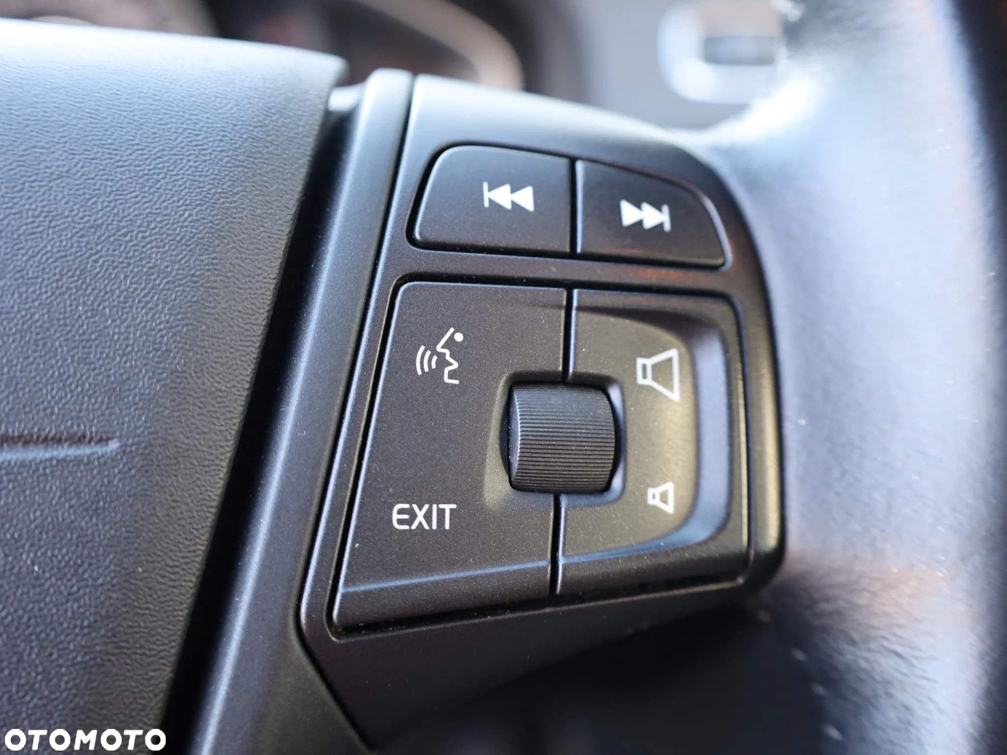 Volvo V60 D2 Drive-E Momentum - 21