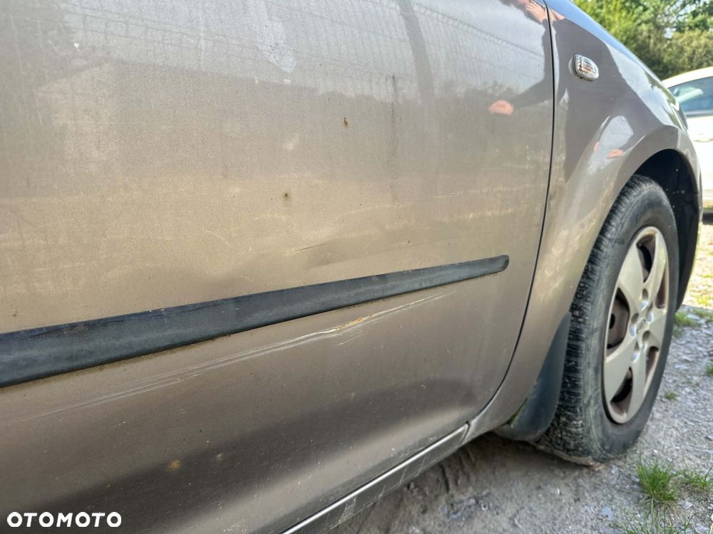Kia Ceed 1.6 Comfort + - 13