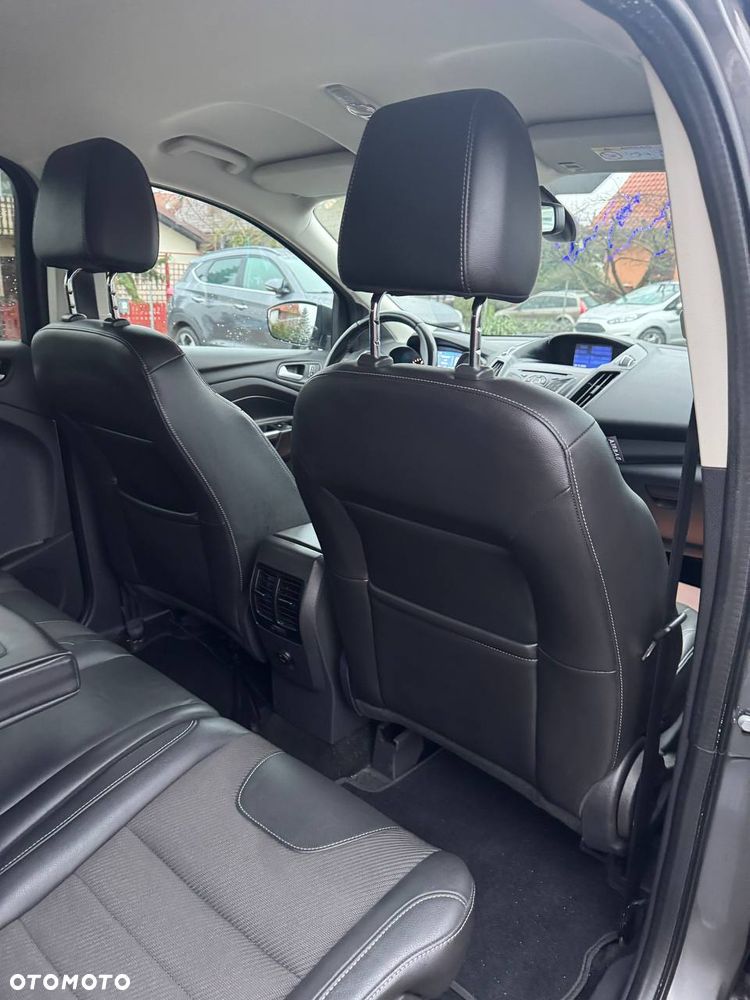 Ford Kuga 2.0 TDCi 4x4 Titanium - 26