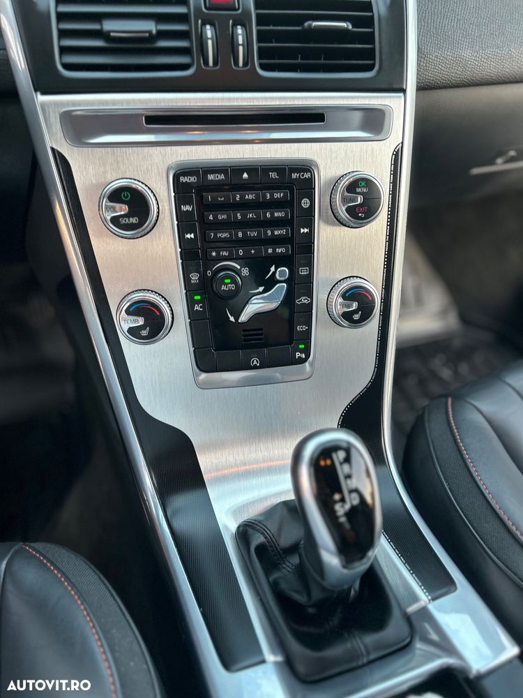 Volvo XC 60 - 14