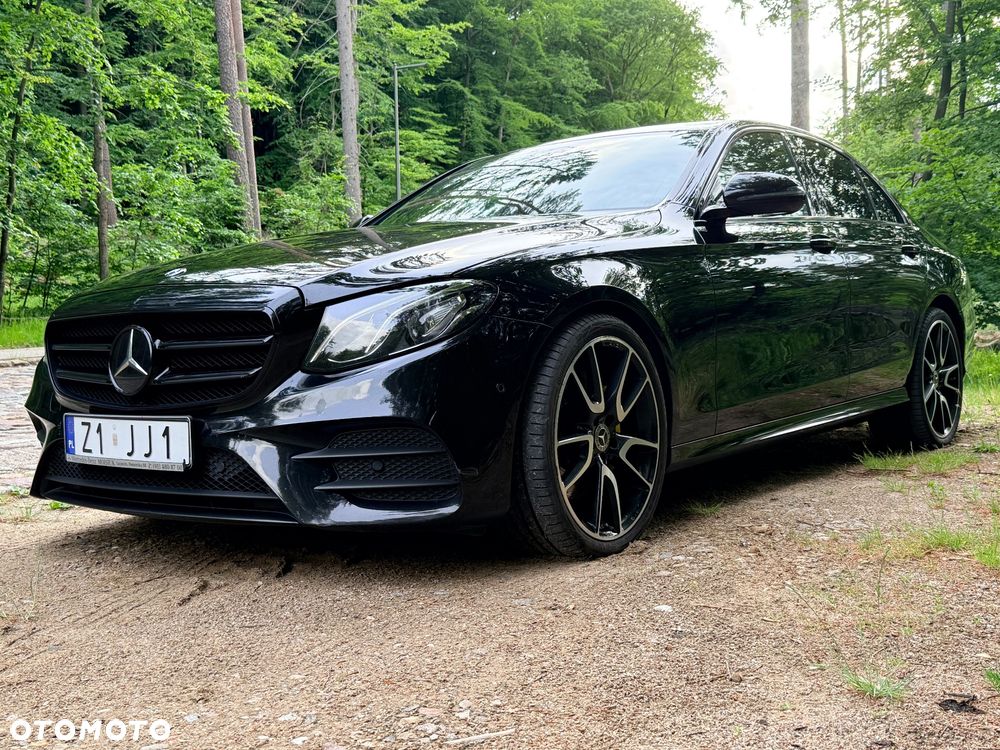 Mercedes-Benz Klasa E 220 d 4-Matic 9G-TRONIC - 4