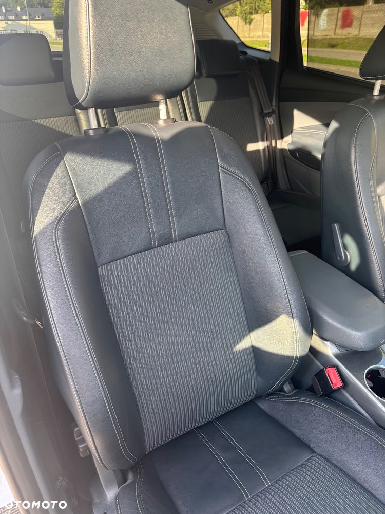 Ford C-MAX 2.0 TDCi Titanium - 14