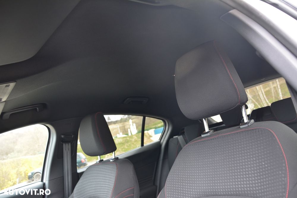 Ford Focus 1.0 EcoBoost Hybrid ST-LINE STYLE - 16