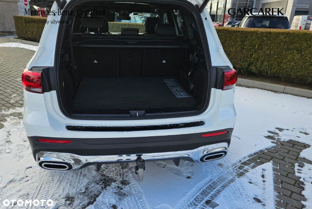 Mercedes-Benz GLB - 9