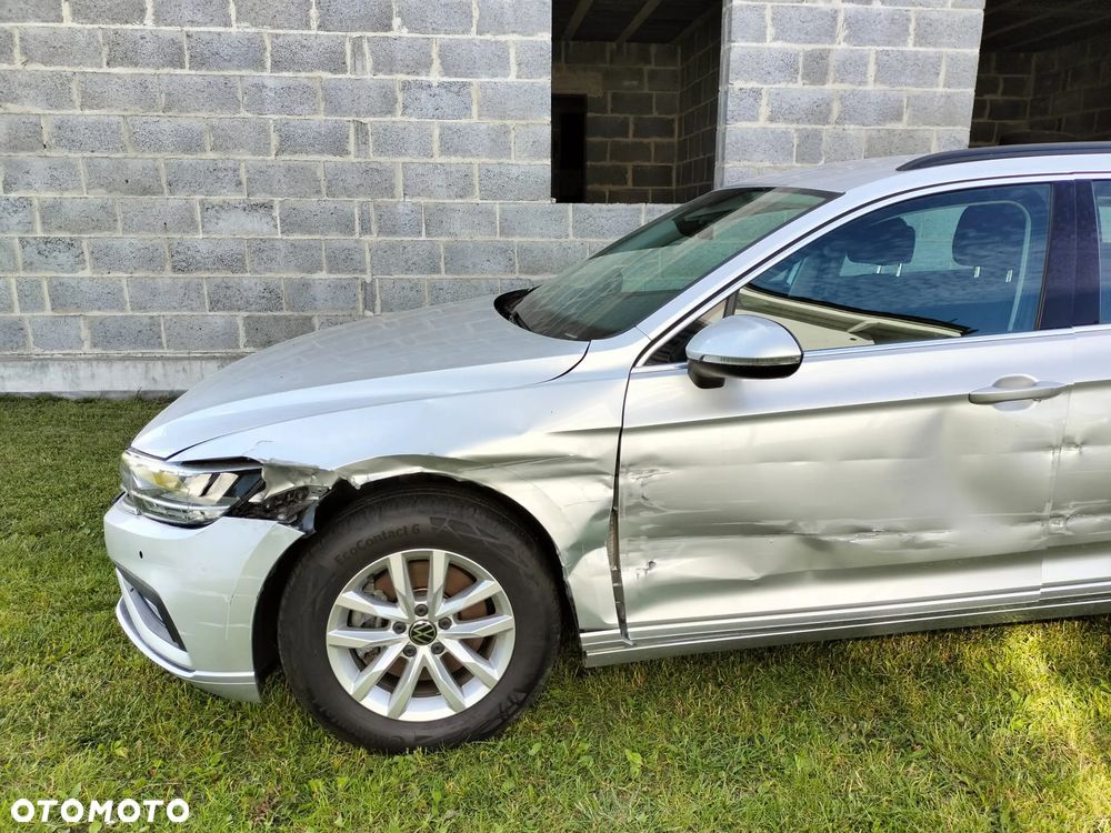 Volkswagen Passat 2.0 TDI SCR DSG - 20