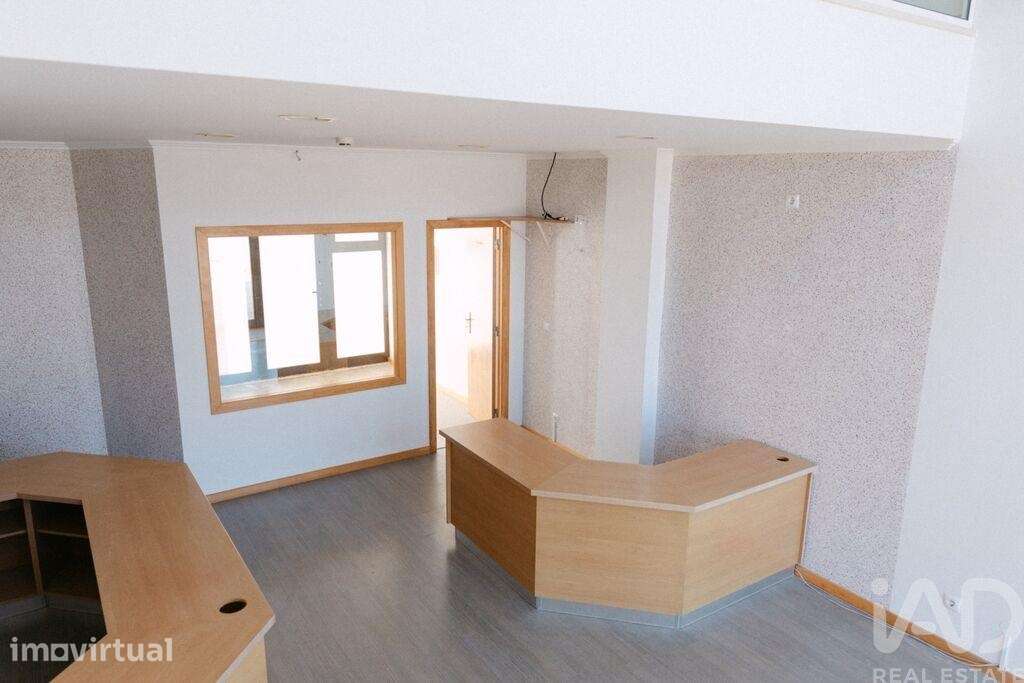 Loja / Estabelecimento Comercial em Peniche de 127,00 m2 - Grande imagem: 4/18