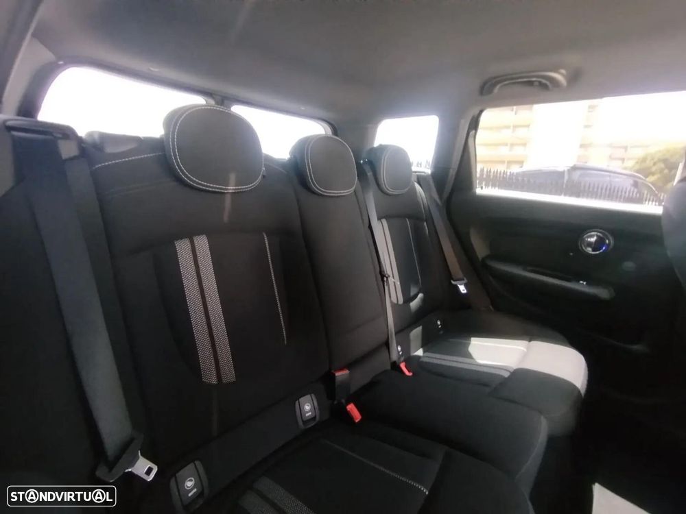 MINI Clubman - 12