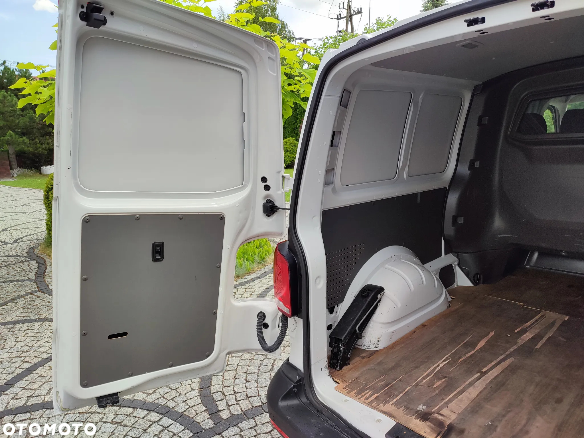 Volkswagen Transporter - 6