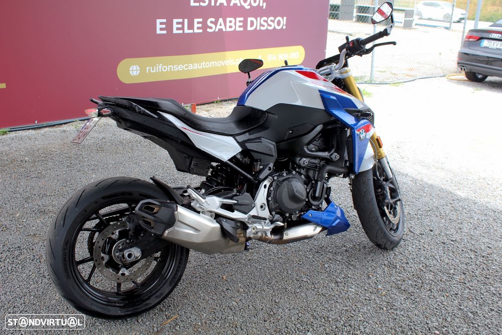 BMW F 900 R - 4
