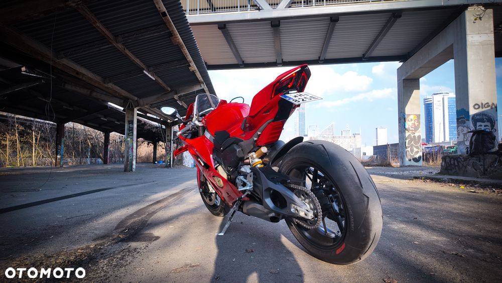 Ducati Panigale V4 - 8