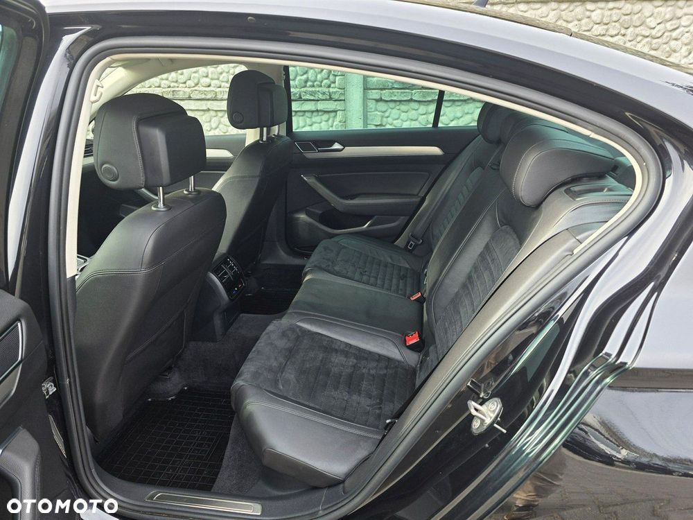 Volkswagen Passat 1.6 TDI (BlueMotion Technology) Comfortline - 26