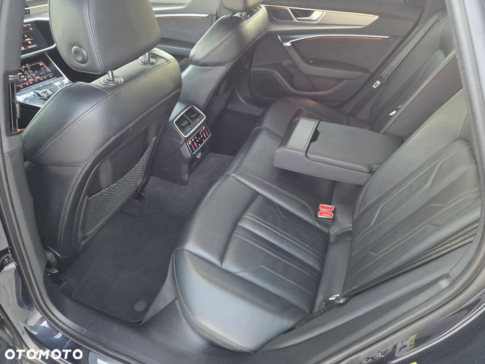 Audi A6 Avant - 17