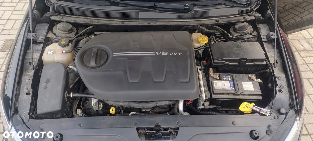 Chrysler 200 - 20