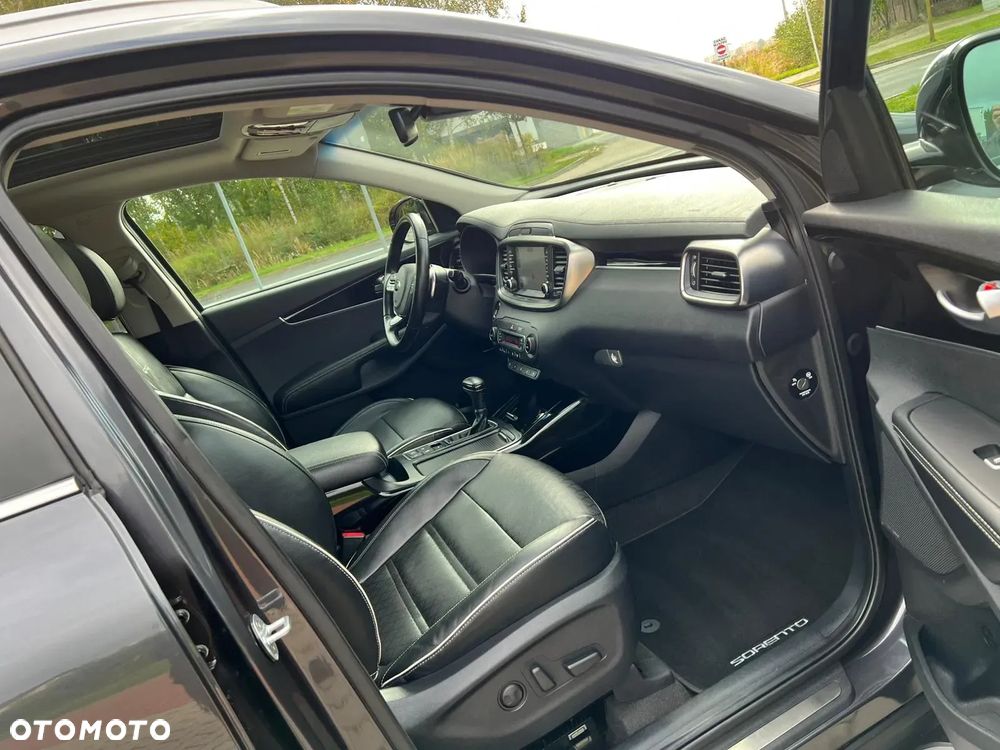 Kia Sorento 2.2 CRDi AWD GT Line - 10