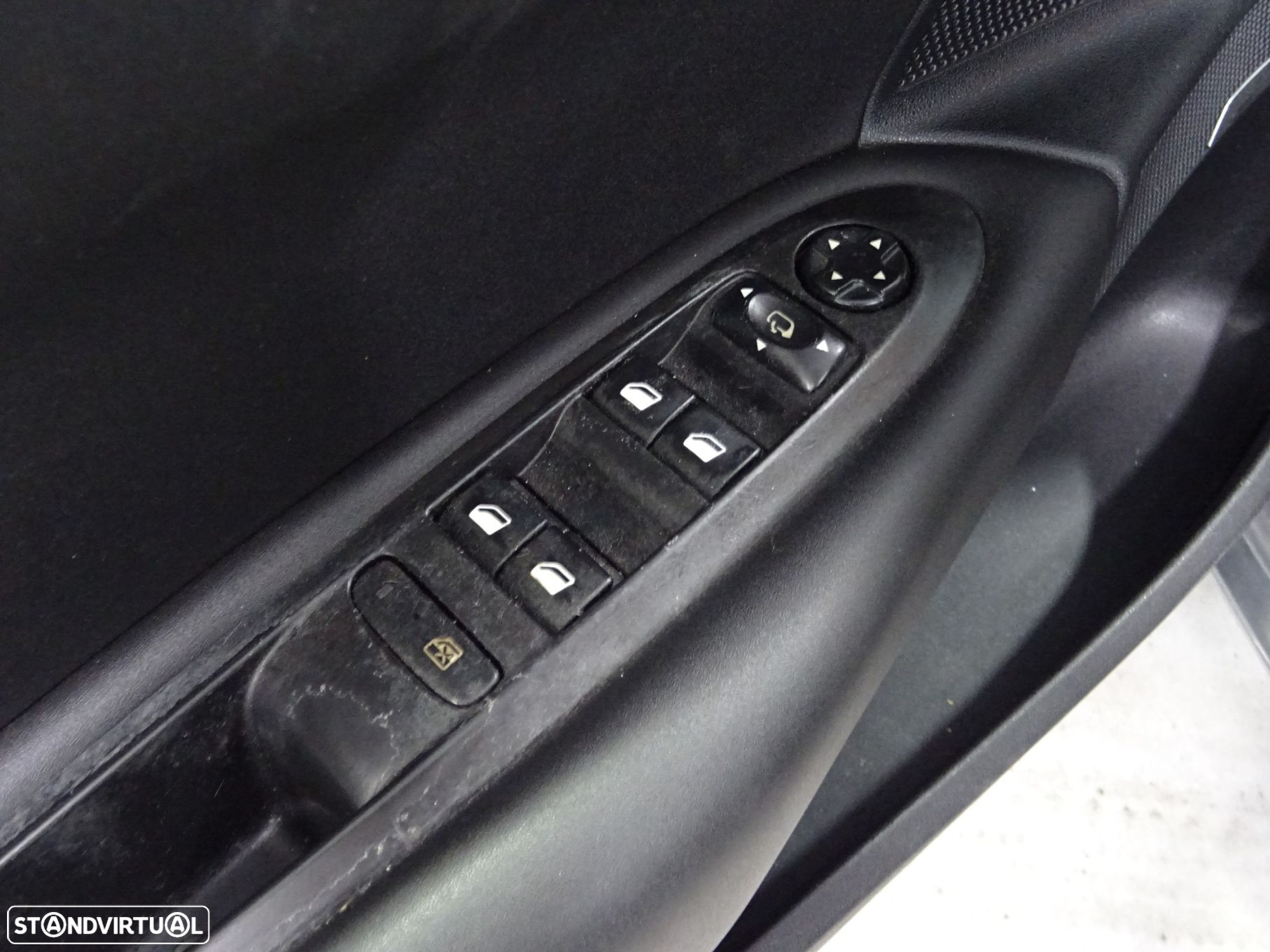Citroën C4 1.6 HDi Exclusive - 10