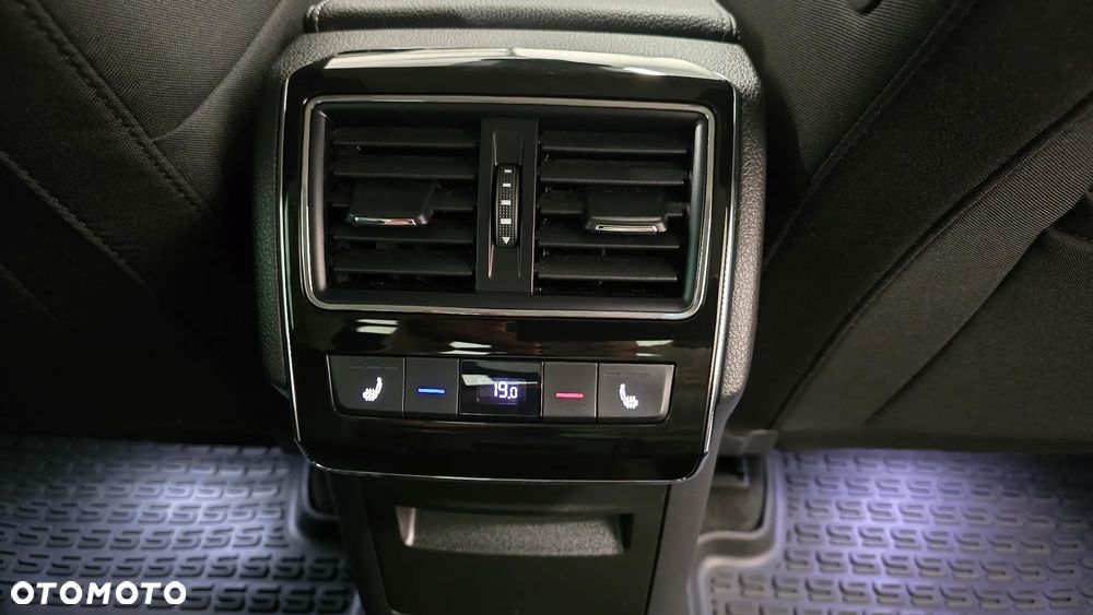 Skoda Superb 1.5 TSI Style DSG - 14