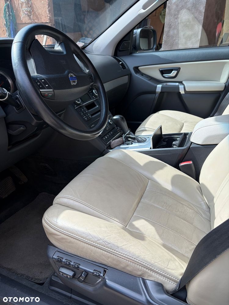 Volvo XC 90 D5 AWD Executive - 11