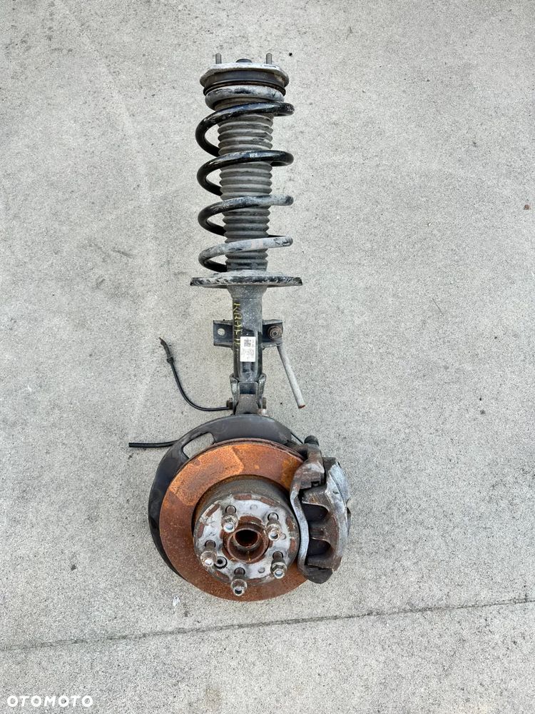 Mcperson Prawy Zwrotnica Amortyzator VW Crafter II MAN TGE 2.0 TDI - 1