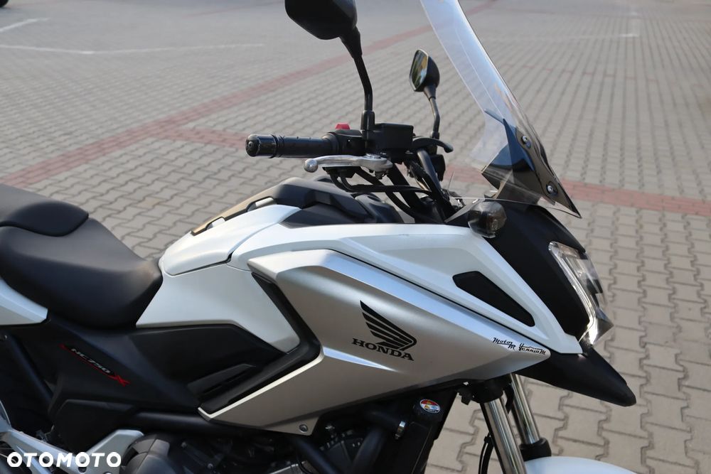 Honda NC - 18