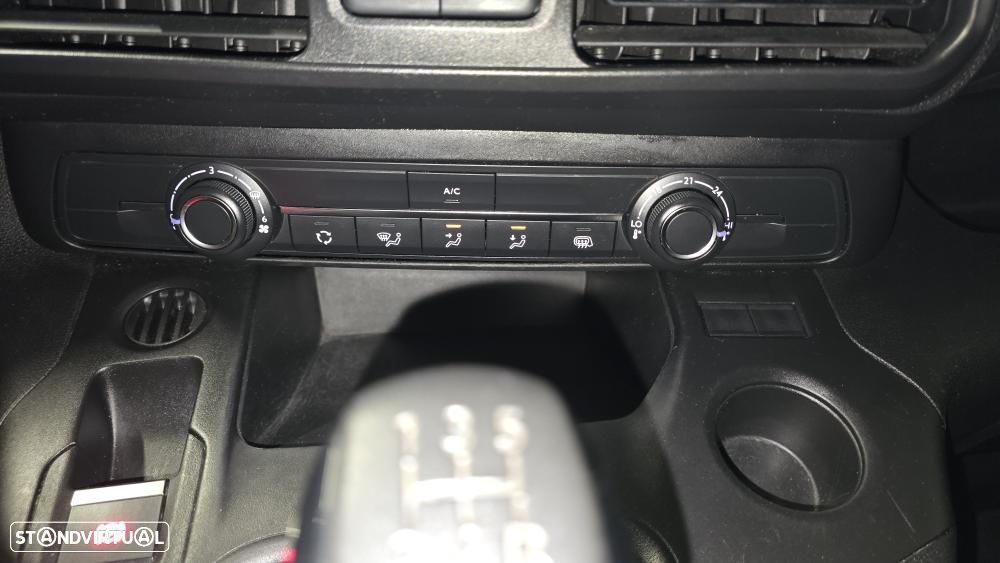 Peugeot Partner 1.5 HDI PRO STANDARD - 21