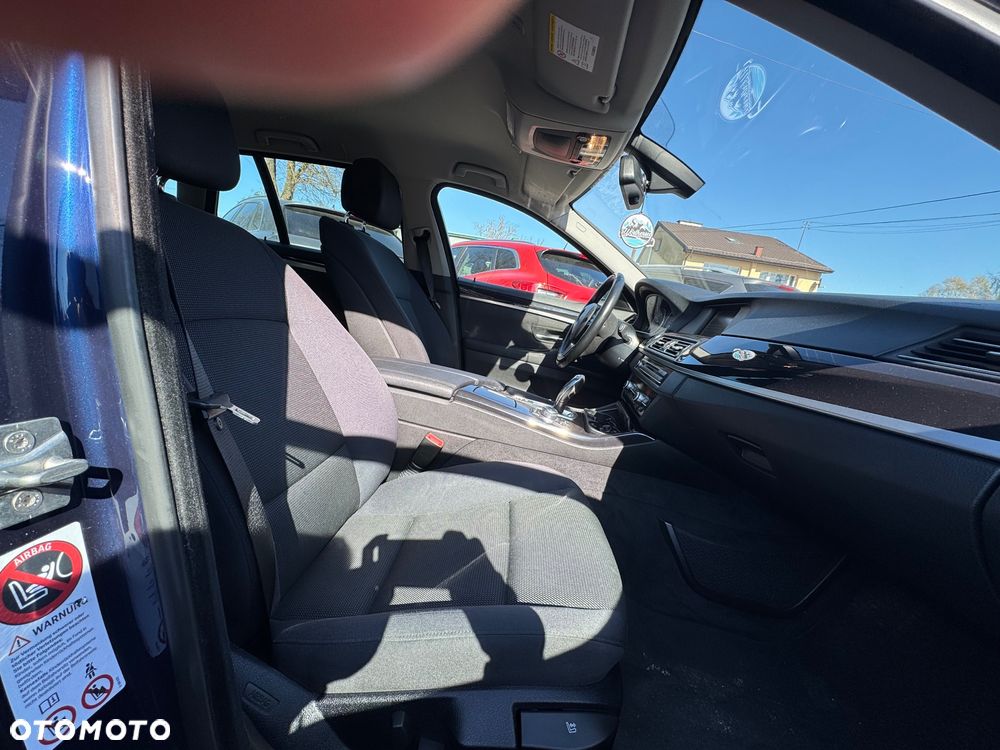 BMW Seria 5 520d - 10