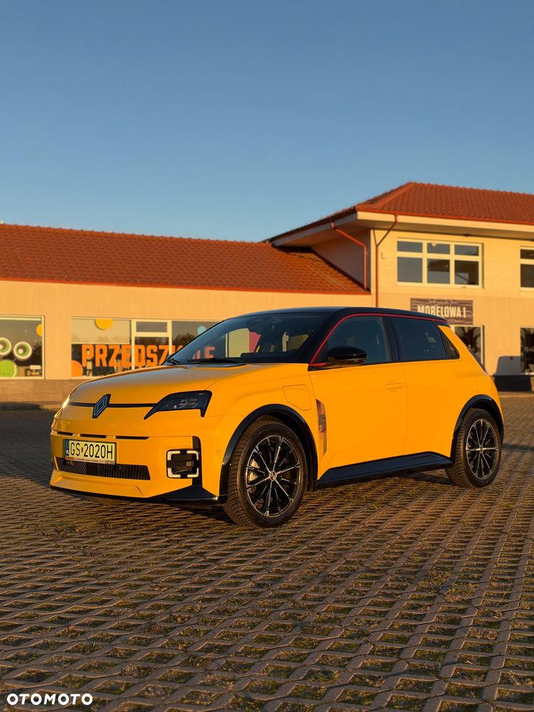 Renault 5 2025 photo 2
