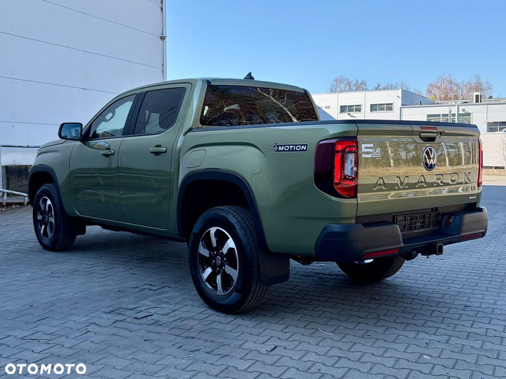 Volkswagen Amarok - 8