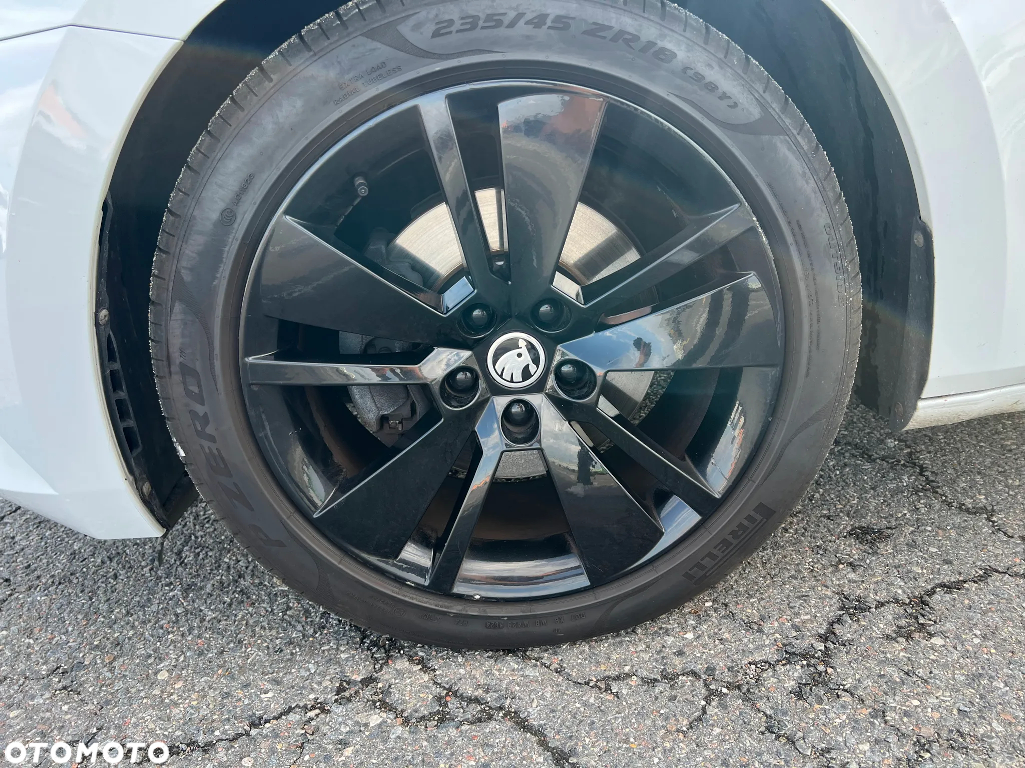Skoda Superb 2.0 TDI Sportline DSG - 12