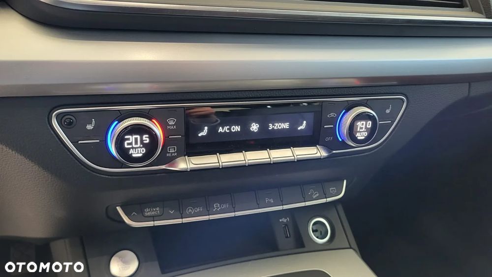 Audi Q5 Sportback - 24