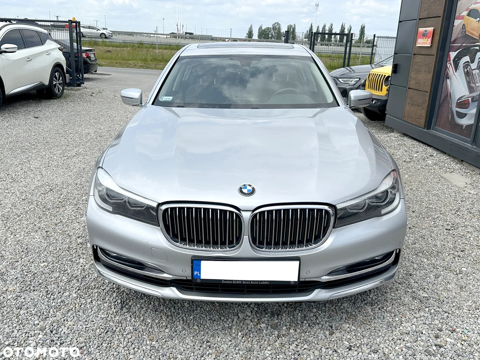 BMW Seria 7 740Li xDrive - 13