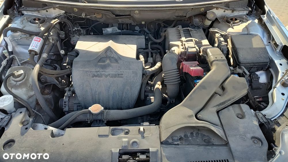 Mitsubishi Lancer 1.6 ClearTec Invite - 36