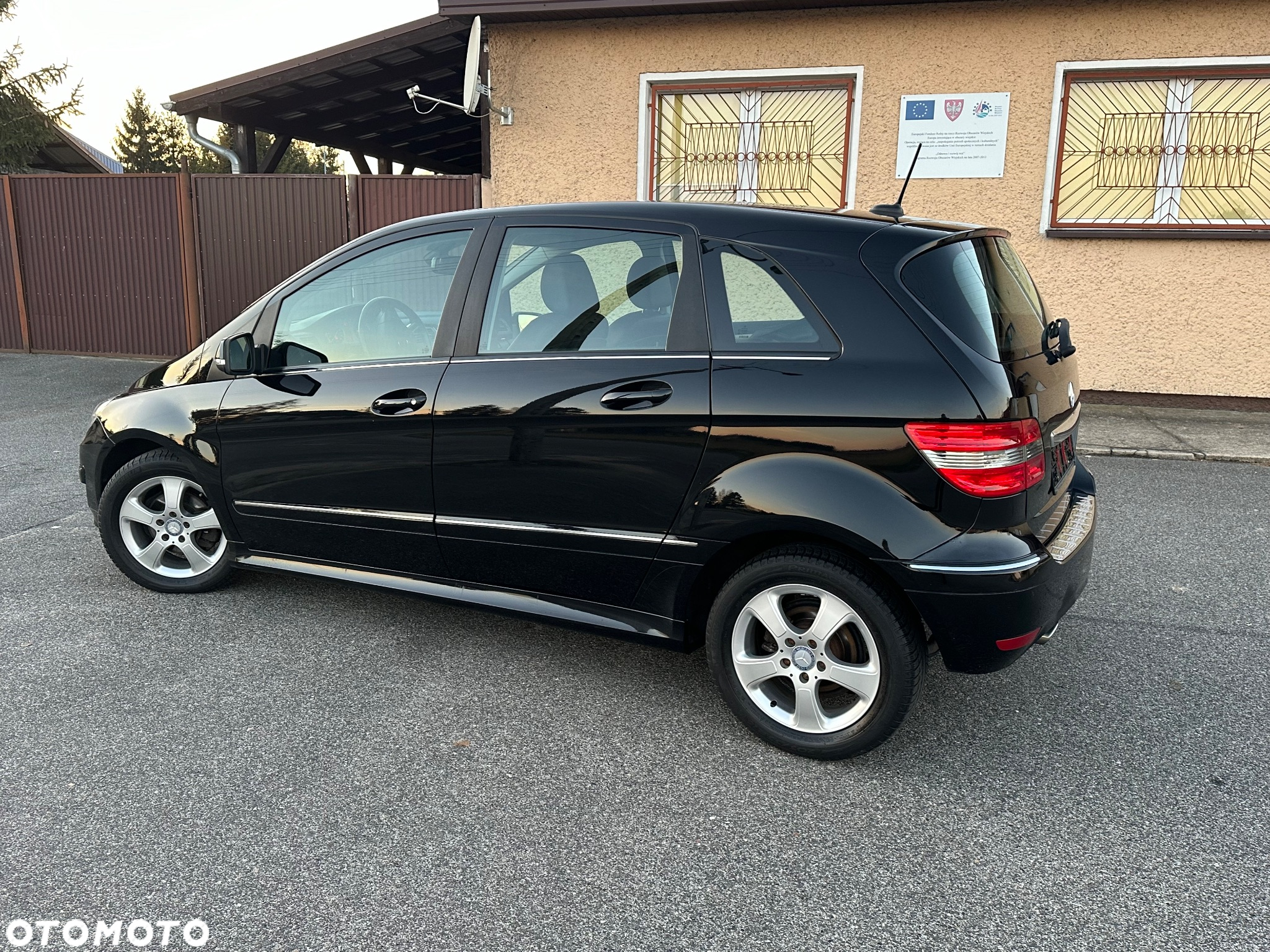 Mercedes-Benz Klasa B 150 BlueEffICIENCY - 11