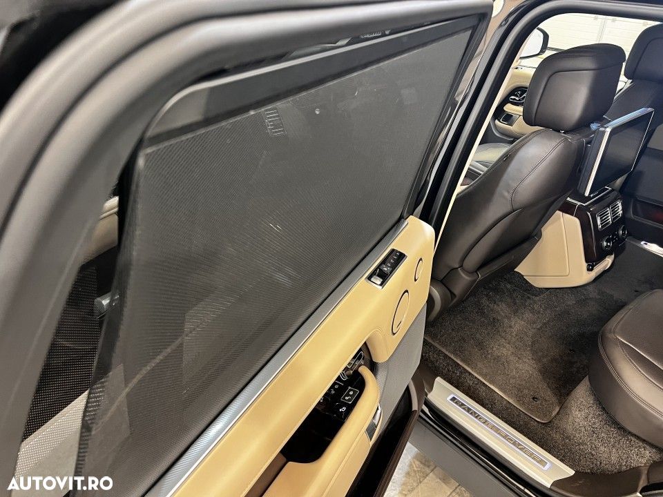 Land Rover Range Rover 3.0 l6 MHEV Vogue - 12