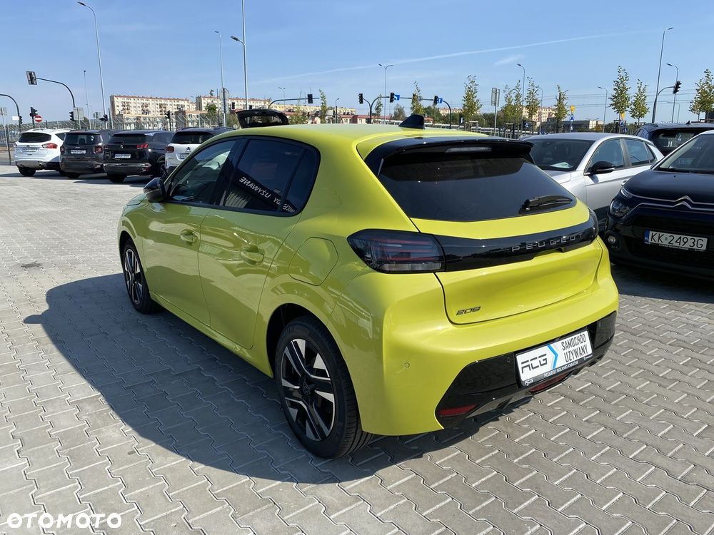 Peugeot 208 1.2 PureTech Allure S&S - 8