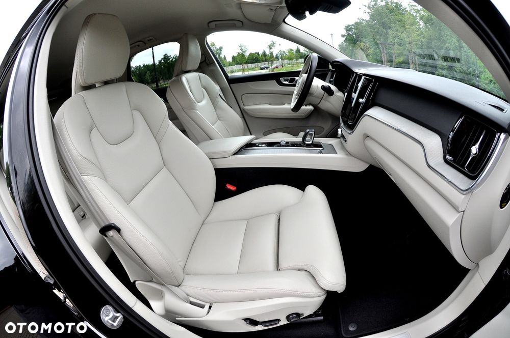 Volvo XC 60 B4 D Geartronic RDesign - 40