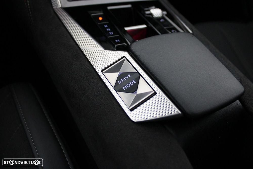 DS DS4 1.5 BlueHDi Performance Line+ EAT8 - 28