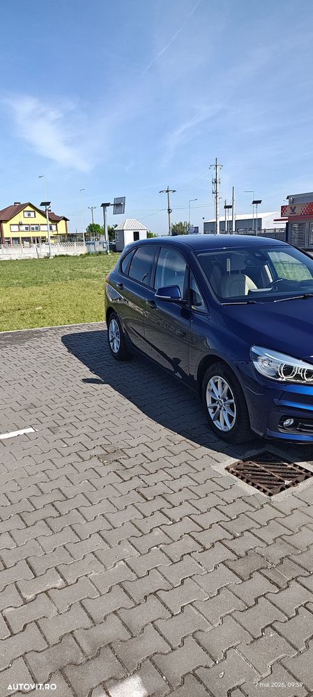 BMW Seria 2 220d - 3