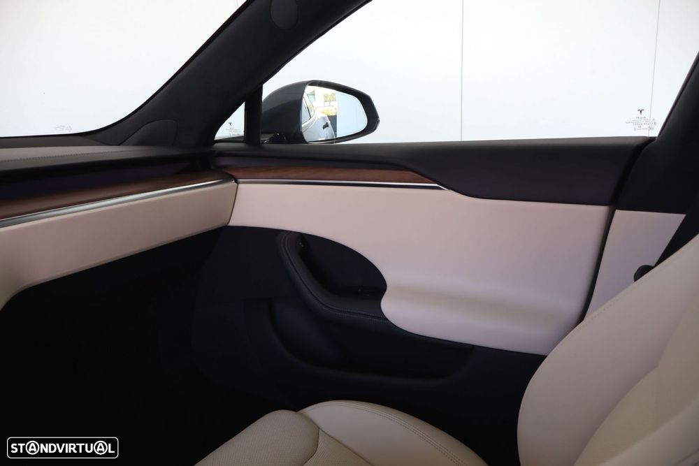 Tesla Model S Long Range AWD - 39