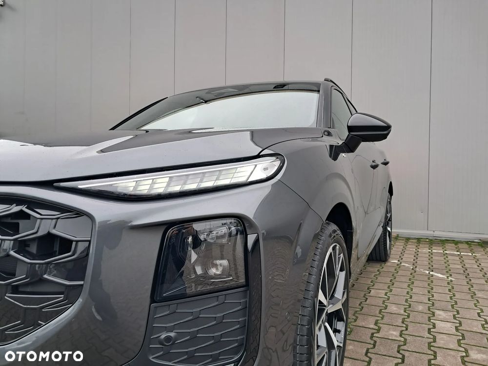 Audi Q3 TFSI 195 kW Quattro S tronic - 26