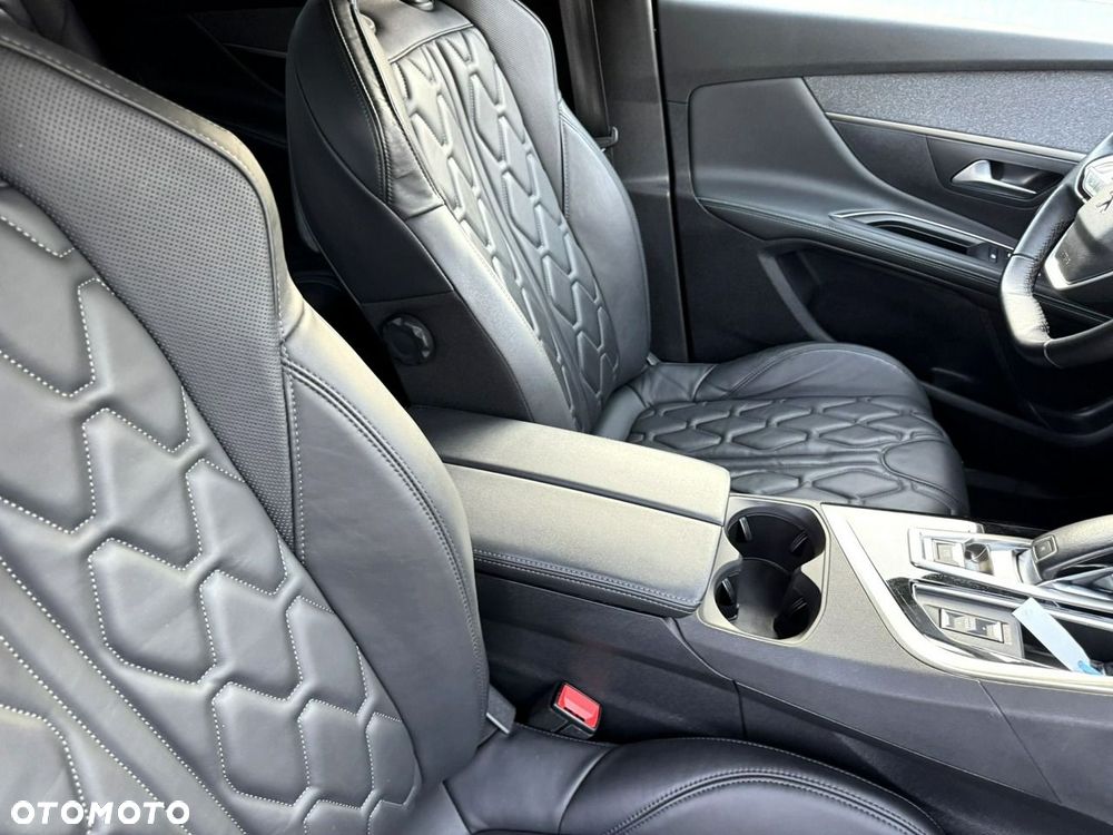 Peugeot 5008 2.0 BlueHDI GT S&S EAT8 - 19