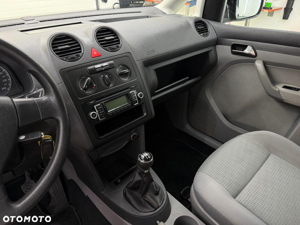 Volkswagen Caddy - 9