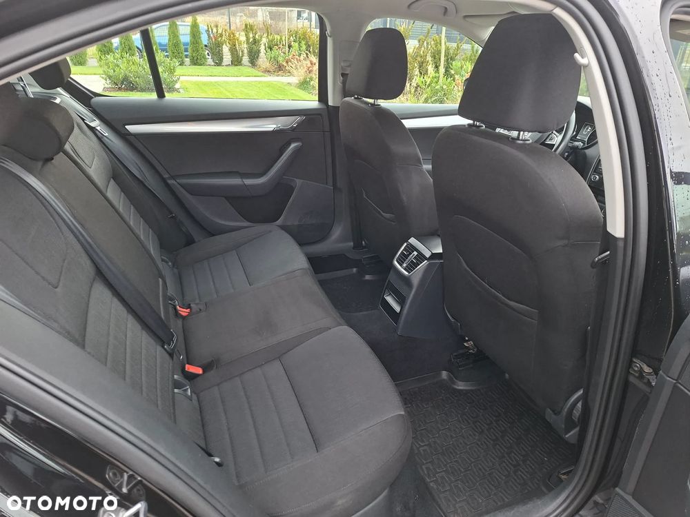 Skoda Octavia - 15