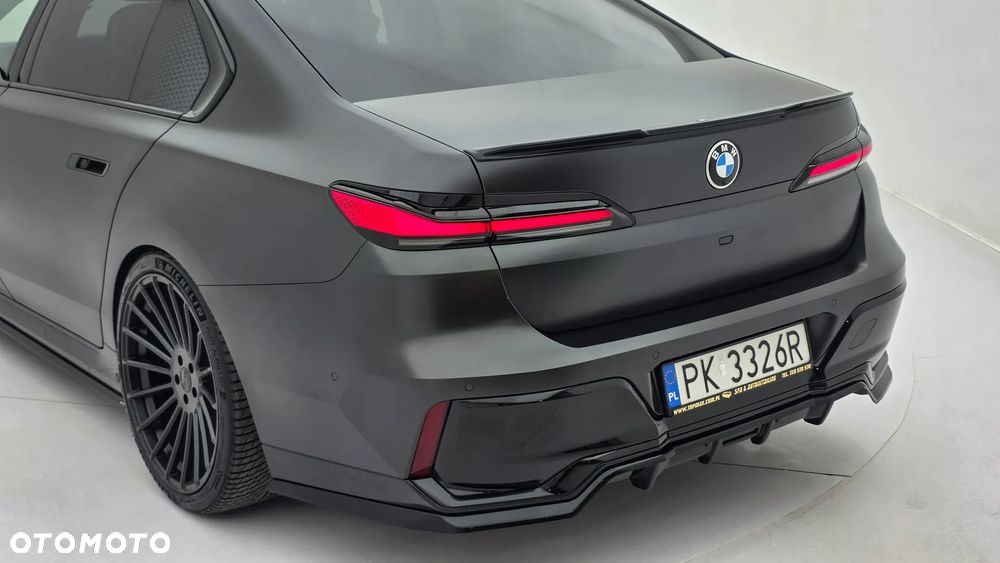 BMW Seria 7 740Ld xDrive sport - 28