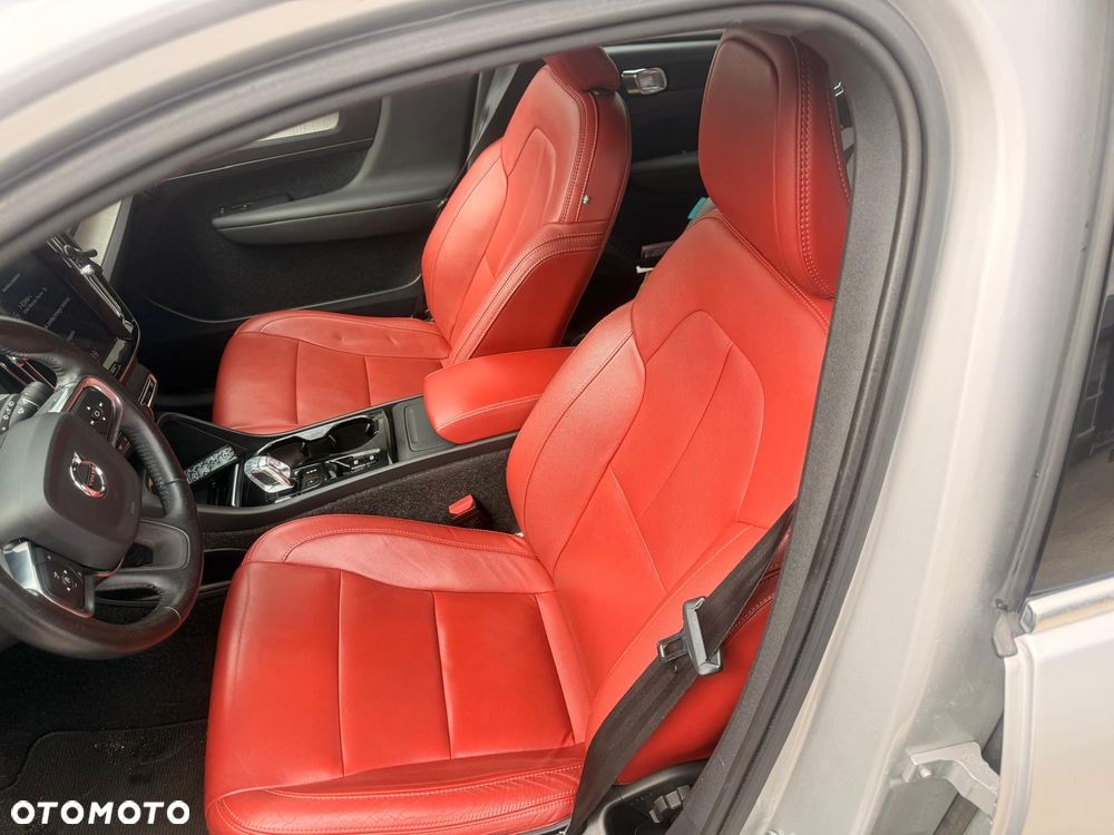 Volvo XC 40 T4 Inscription - 18