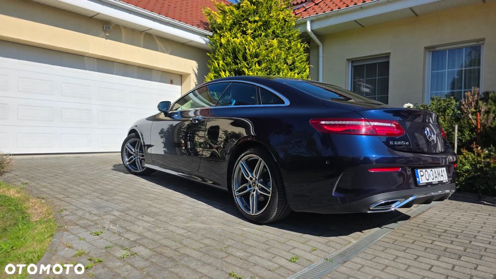 Mercedes-Benz Klasa E 220 d 9G-TRONIC - 3