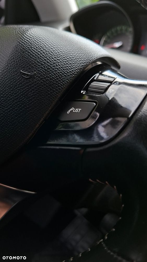 Peugeot 308 BlueHDi 120 Stop & Start Allure - 27
