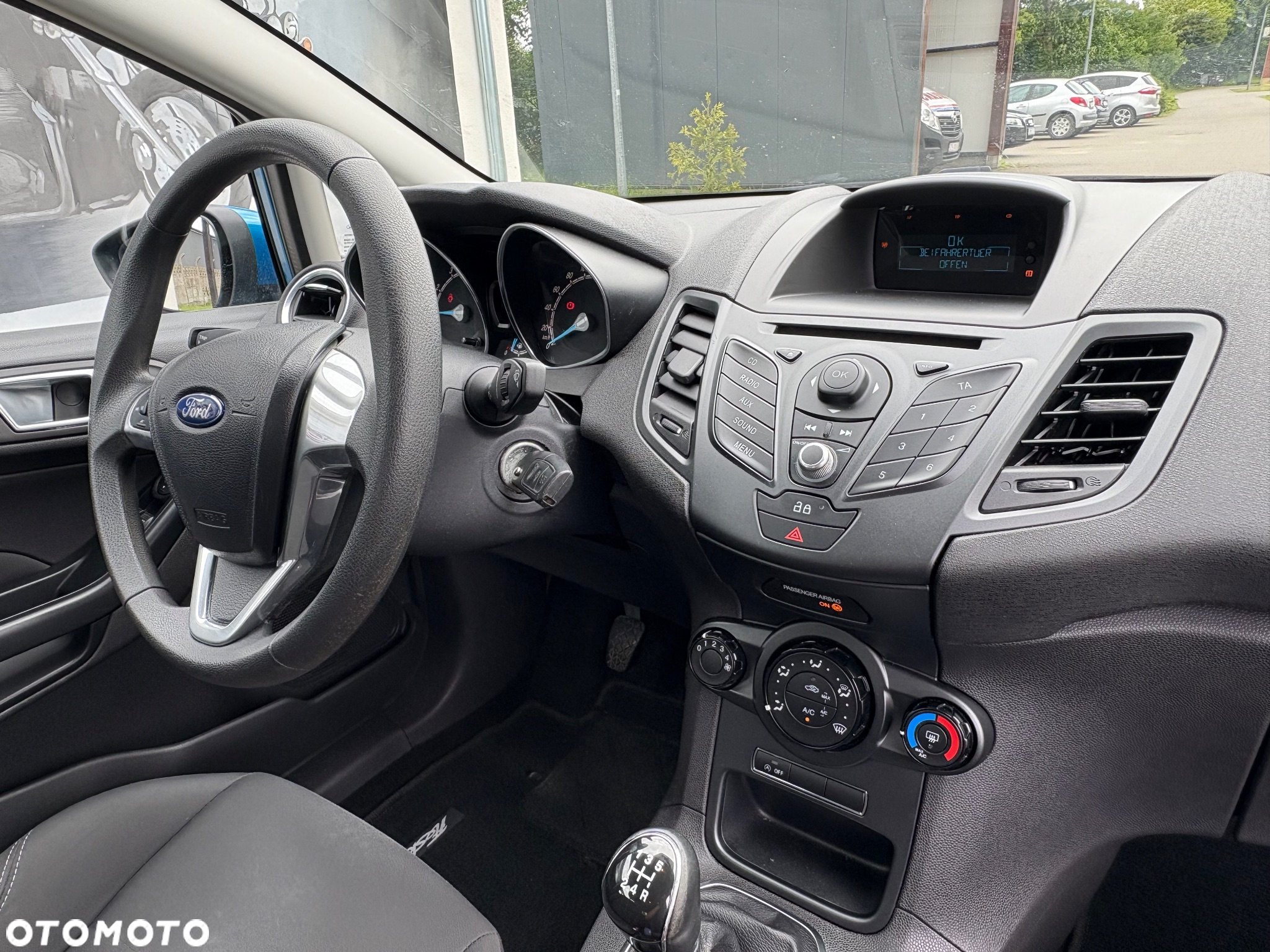 Ford Fiesta - 12