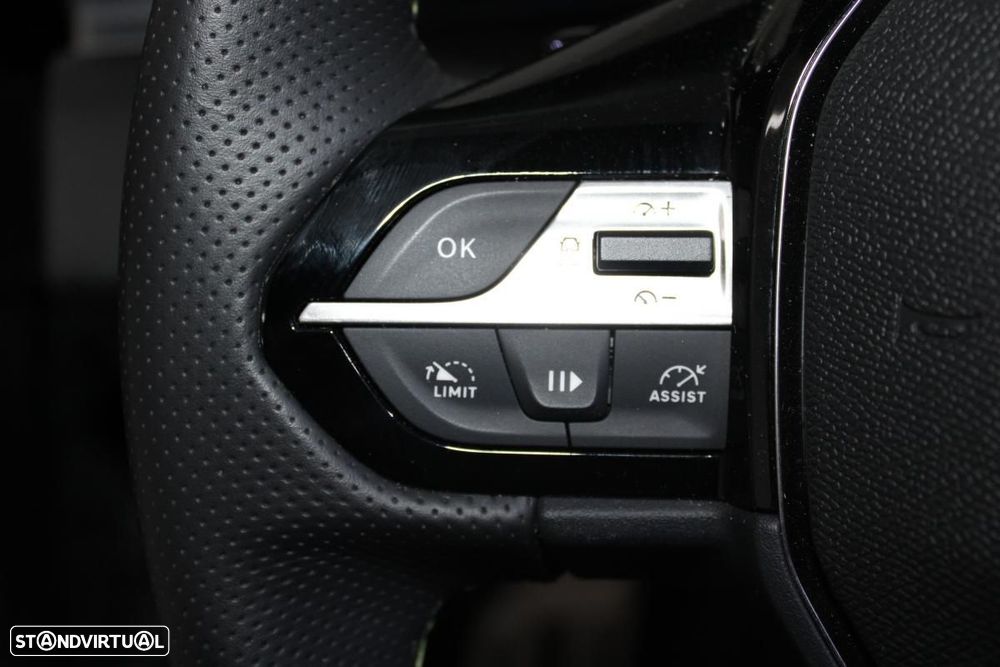 Peugeot E-408 58 kWh GT - 15